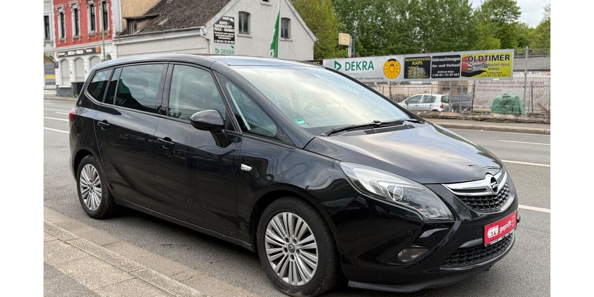 Opel Zafira 195.000 km 5.900 &euro; ESSEN 45329