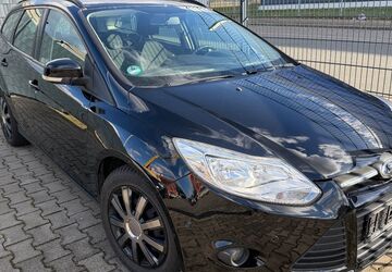 Ford Focus 140.000 km 5.355 &euro; Moers 47445