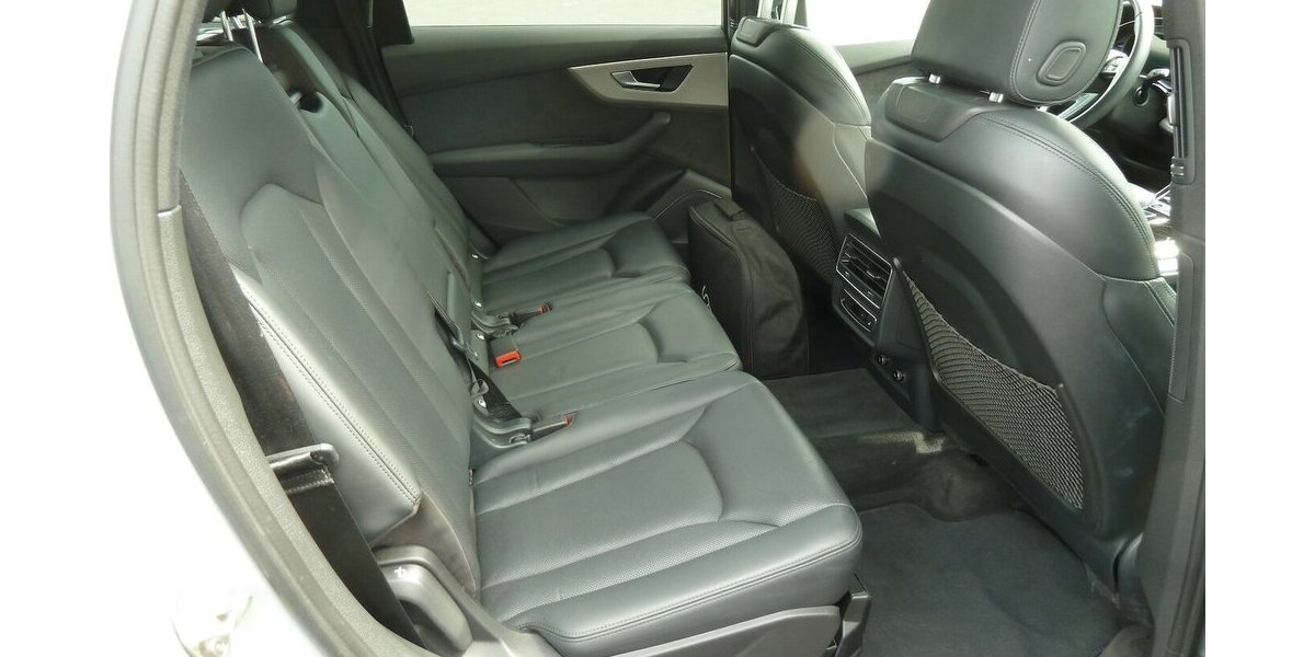 Audi Q7 55e TFSI Quattro Leder Matrix Panorama Air 170.000 km 34.900 &euro; Ratingen 40885