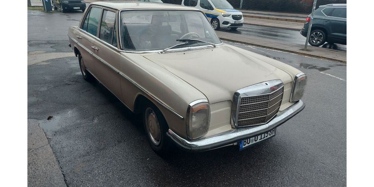 Mercedes-Benz Andere 120.000 km 6.500 &euro; Bochum 44879