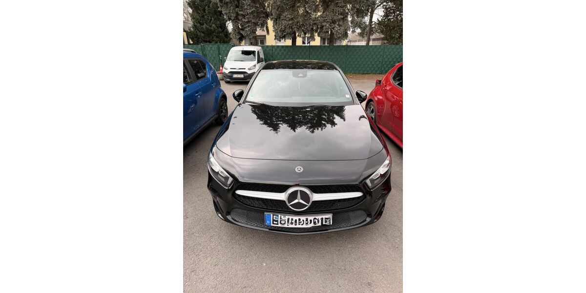 Mercedes-Benz A 180 55.200 km 20.800 &euro; Essen 45307