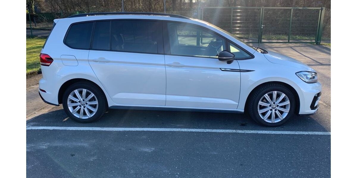 VW Touran 144.800 km 18.500 &euro; Wülfrath 42489