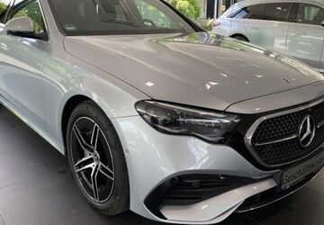Mercedes-Benz E 220 33.000 km 63.490 &euro; Essen 45257