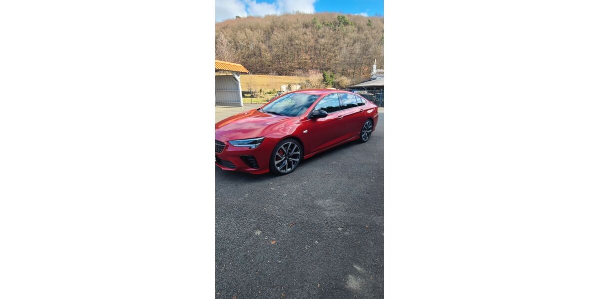 Opel Insignia 78.000 km 24.650 &euro; Castrop-Rauxel 44577