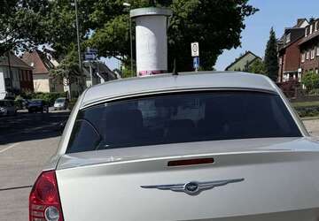 Chrysler 300C 270.000 km 6.000 &euro; Gladbeck 45966