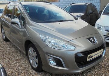 Peugeot 308 113.600 km 5.799 &euro; Duisburg 47249