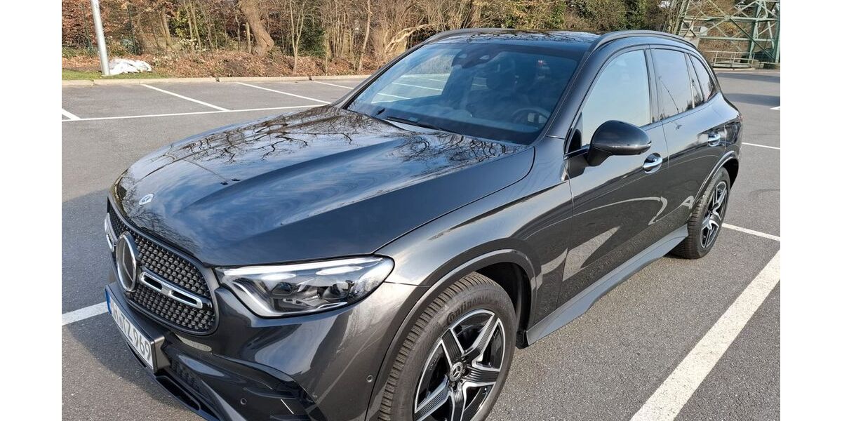 Mercedes-Benz GLC 220 63.000 km 50.400 &euro; Gelsenkirchen 45897