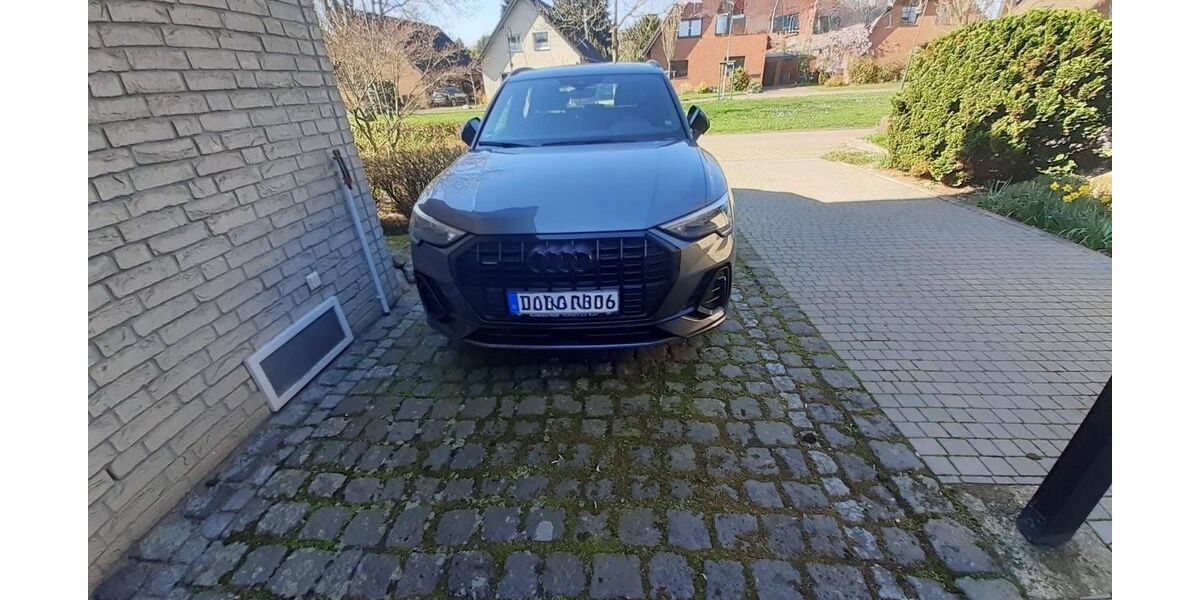 Audi Q3 60.000 km 27.299 &euro; Mülheim an der Ruhr 45481