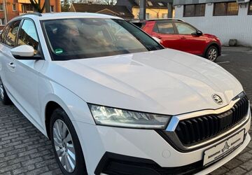 Skoda Octavia 122.000 km 15.799 &euro; Mülheim / Ruhr 45473