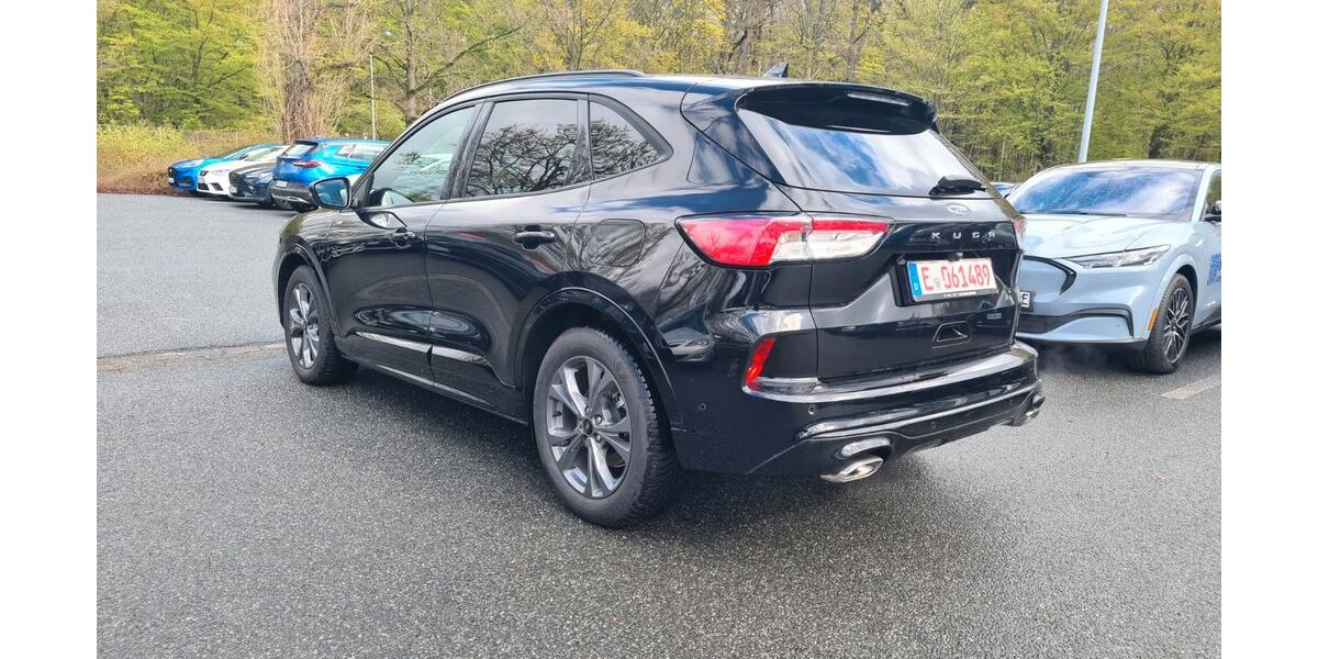Ford Kuga 17.600 km 22.700 &euro; Essen 45276