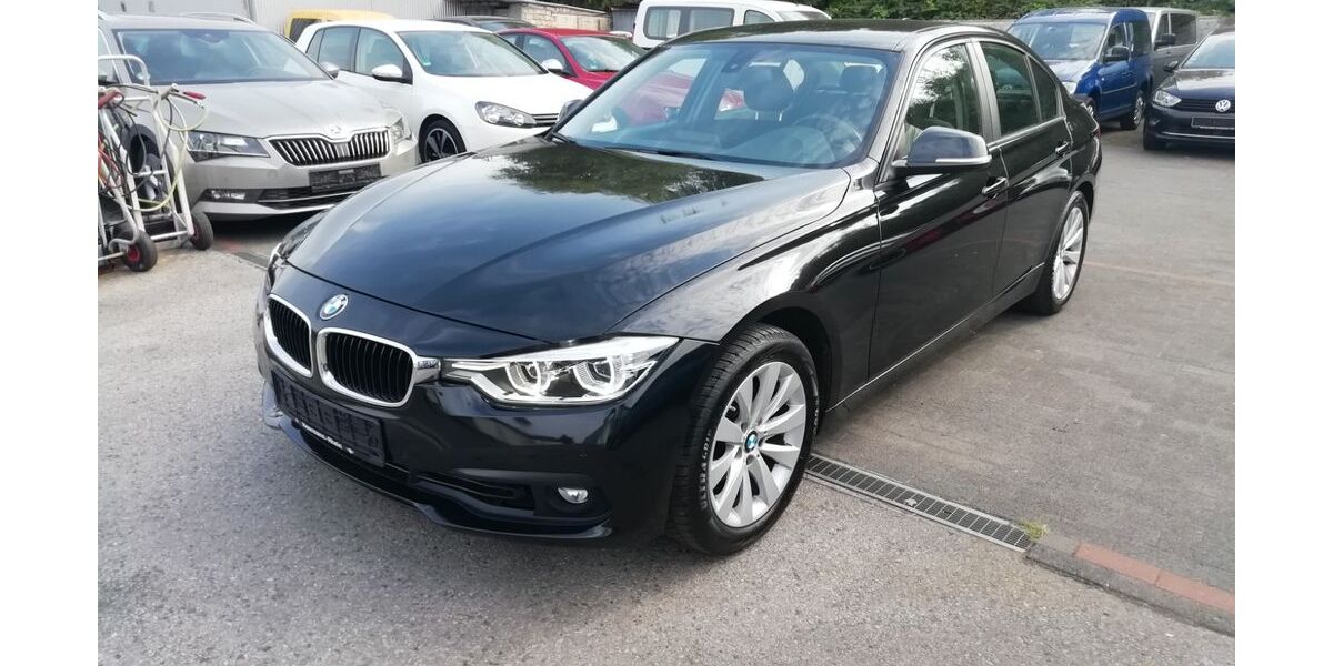 BMW 318 81.561 km 14.490 &euro; Essen 45309