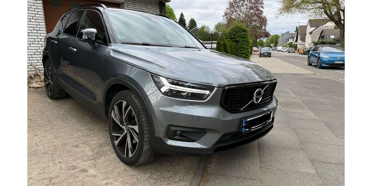 Volvo XC40 122.500 km 21.600 &euro; Mülheim an der Ruhr 45478