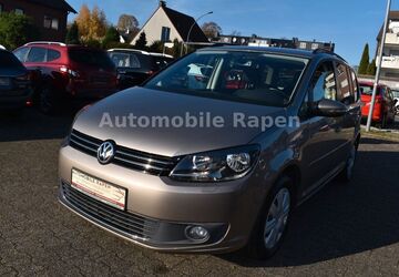 VW Touran 137.000 km 6.990 &euro; Oer-Erkenschwick (Rapen) 45739