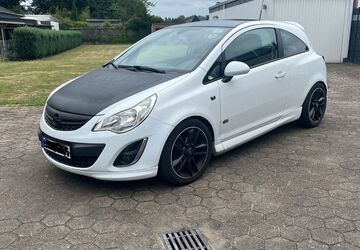 Opel Corsa 121.000 km 4.750 &euro; Bottrop 46242