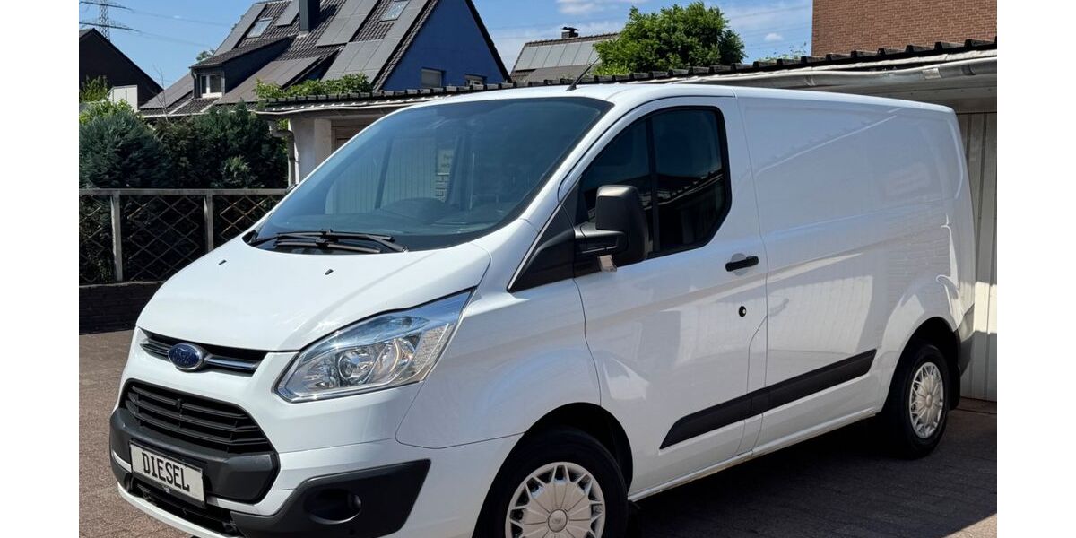 Ford Transit Custom 189.000 km 4.750 &euro; Duisburg 47179