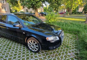 Audi A4 267.000 km 3.500 &euro; Duisburg 47279