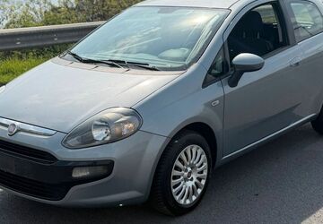 Fiat Punto Evo 219.000 km 2.499 &euro; Duisburg 47138