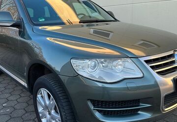 VW Touareg 148.000 km 11.990 &euro; Hattingen 45527