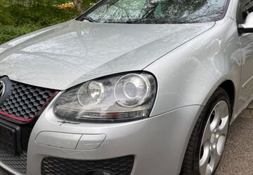 VW Golf 171.335 km 4.950 &euro; Essen 45276