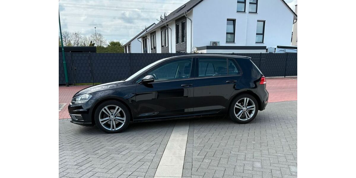 VW Golf 114.900 km 15.990 &euro; Dinslaken 45353