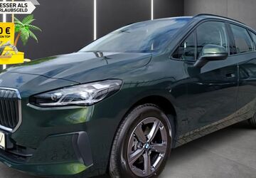BMW 220 Active Tourer 2.770 km 29.689 &euro; Bottrop 46236