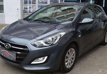 Hyundai i30 155.000 km 5.990 &euro; Mülheim 45473