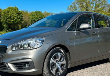 BMW 218 187.000 km 7.990 &euro; Neukirchen-Vluyn 47506