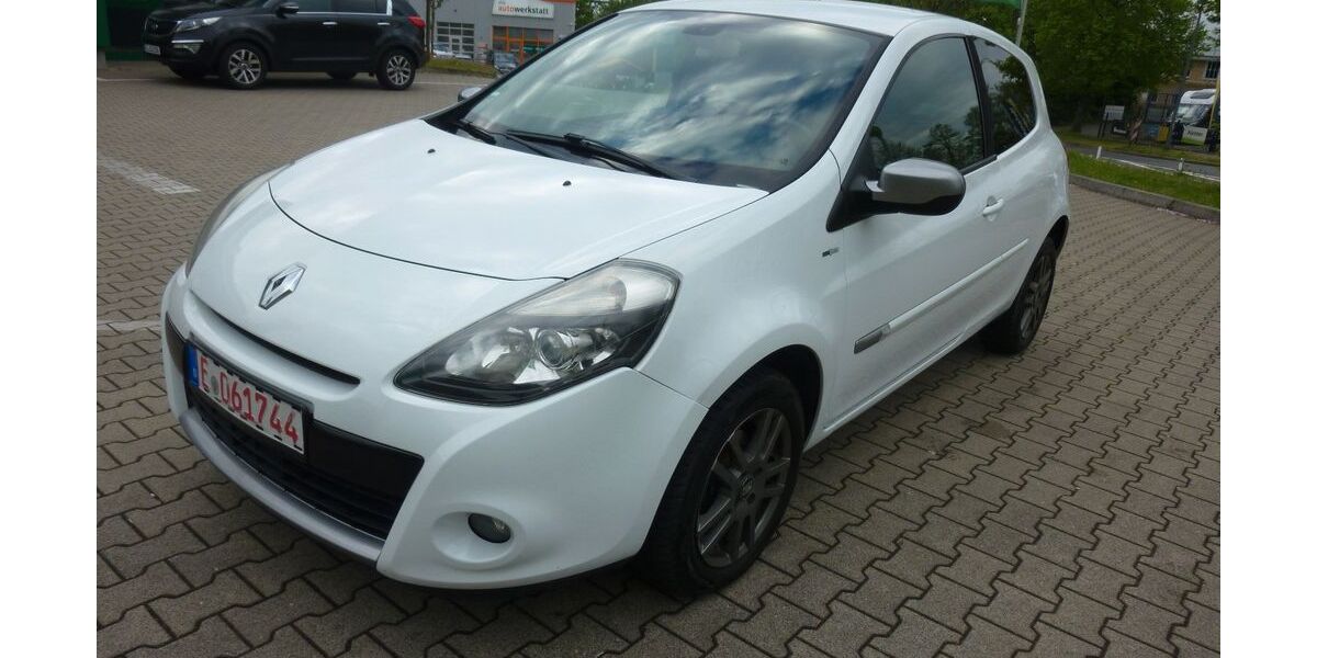 Renault Clio 159.000 km 3.500 &euro; Essen 45144