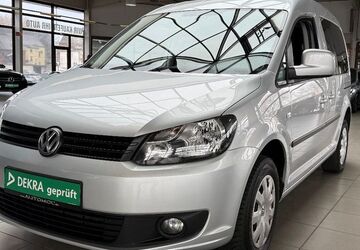 VW Caddy 121.735 km 11.090 &euro; Bottrop 46236