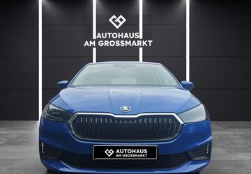 Skoda Fabia 33.500 km 12.490 &euro; Duisburg 47059