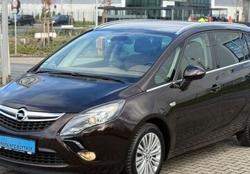 Opel Zafira 190.000 km 5.999 &euro; Bottrop 46238