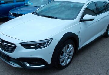 Opel Insignia 119.000 km 13.900 &euro; Bochum 44809