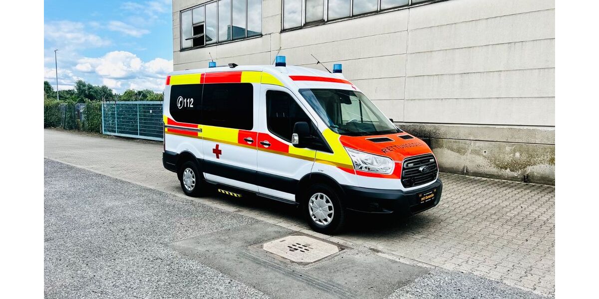 Ford Transit 296.000 km 19.990 &euro; Essen 45327