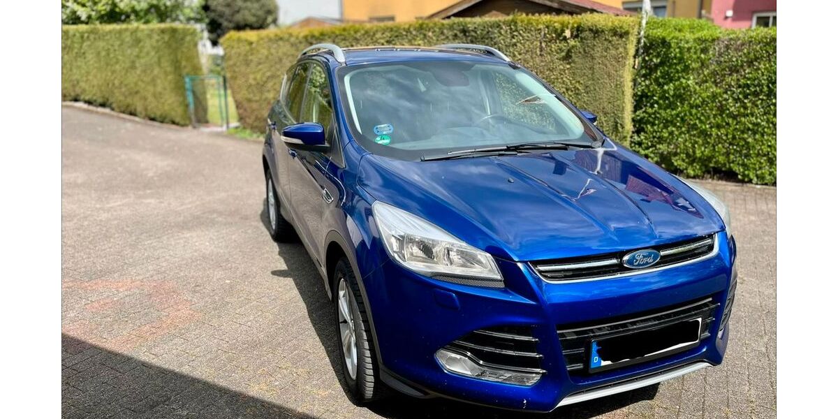 Ford Kuga 170.000 km 10.199 &euro; Bottrop 46240