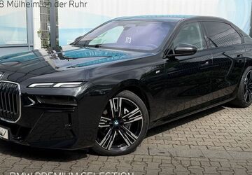 BMW 740 5.052 km 93.880 &euro; Mülheim an der Ruhr 45478