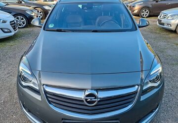 Opel Insignia 139.000 km 7.399 &euro; Oberhausen 46149