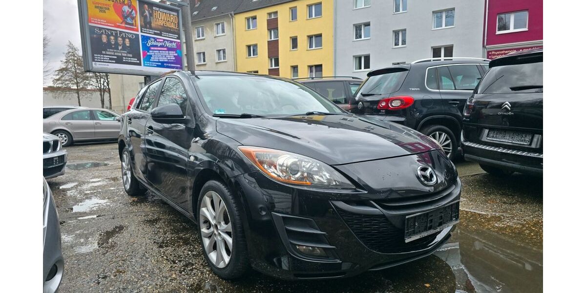 Mazda 3 176.000 km 4.200 &euro; Essen 45144