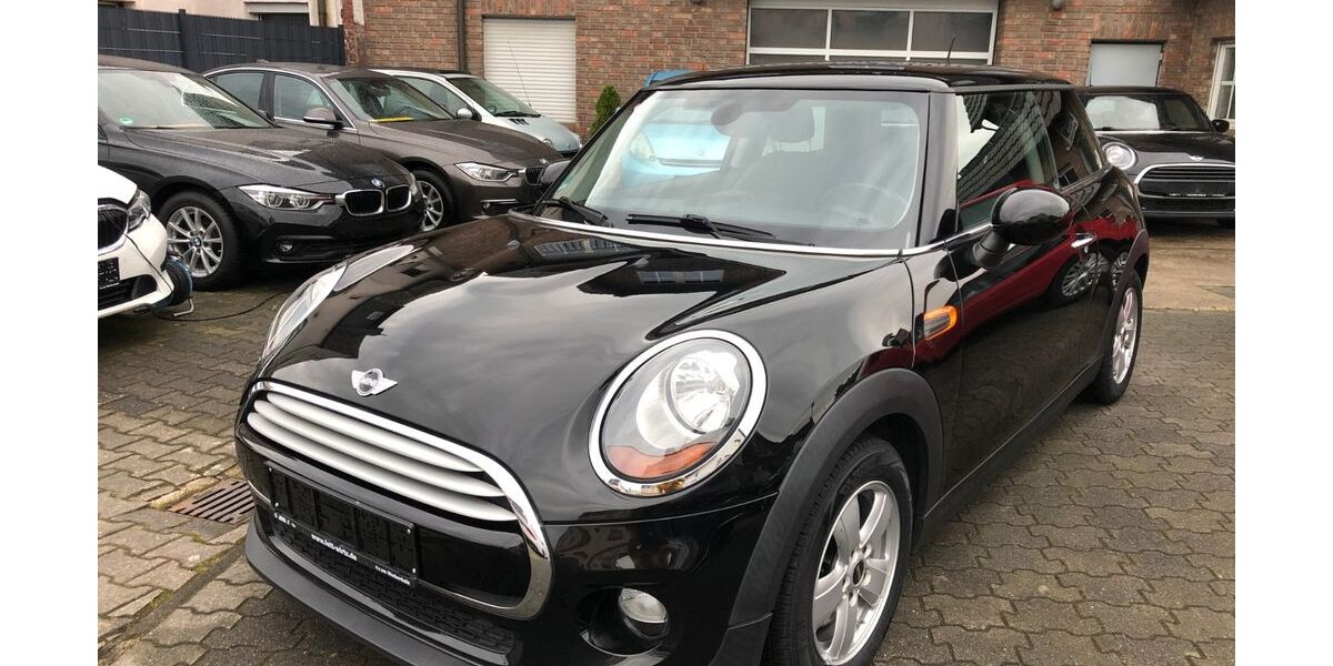 Mini Cooper 94.000 km 11.950 &euro; Moers 47443