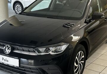 VW Polo 2.100 km 25.250 &euro; Bochum 44805