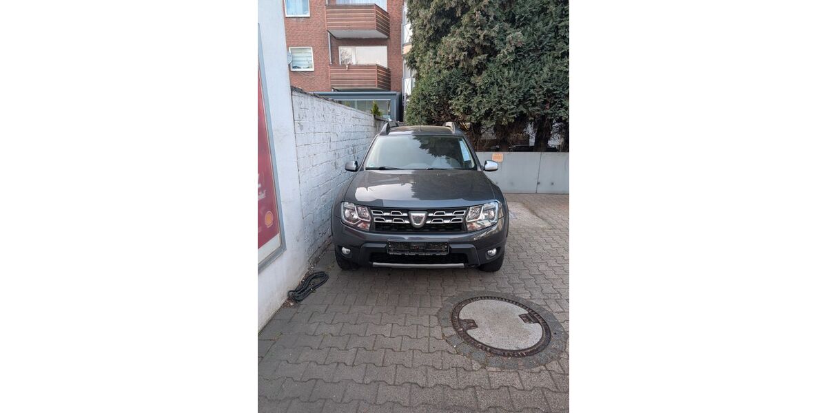 Dacia Duster 88.000 km 7.650 &euro; Bottrop 46242