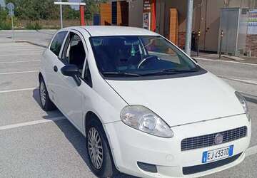 Fiat Grande Punto 214.500 km 4.500 &euro; herne 44627