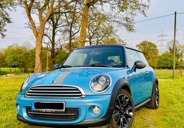 Mini Cooper 87.400 km 8.300 &euro; Marl 45768