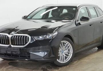 BMW 550 14.153 km 57.840 &euro; Bochum 44809