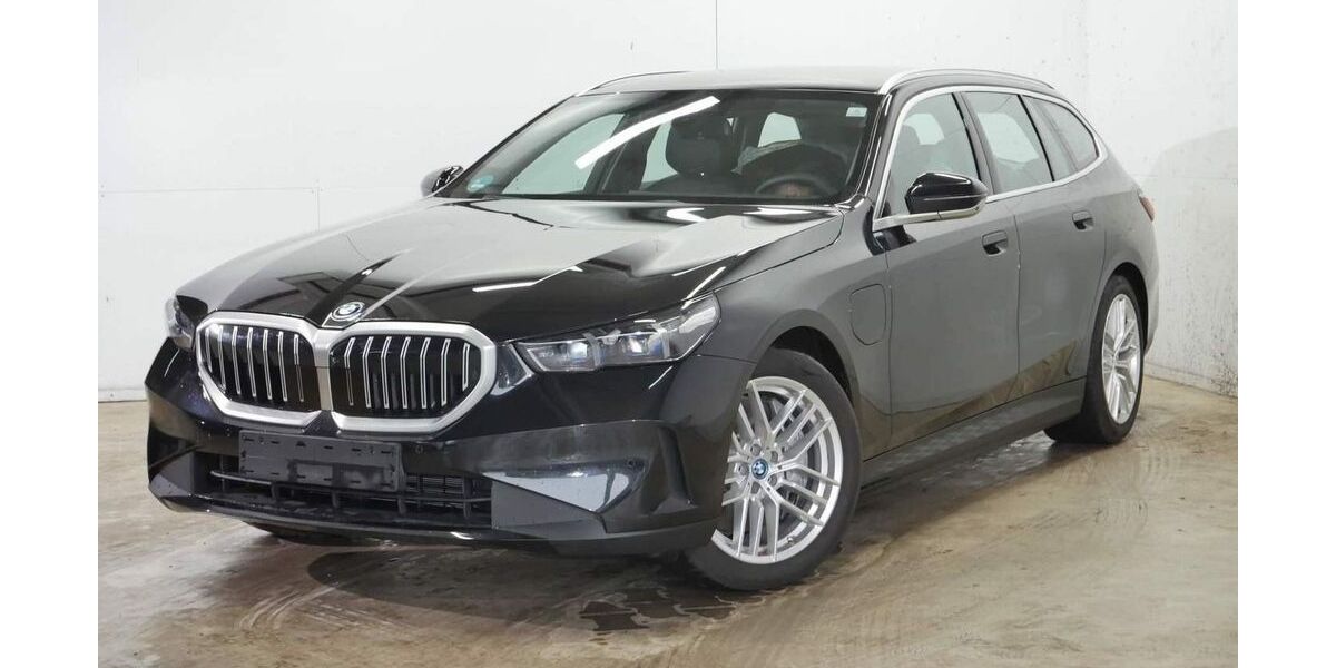 BMW 550 14.153 km 57.840 &euro; Bochum 44809