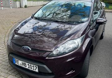 Ford Fiesta 72.000 km 3.800 &euro; Oer-Erkenschwick 45739