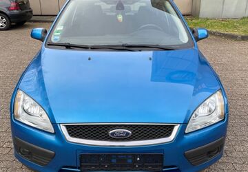 Ford Focus 126.000 km 3.290 &euro; Duisburg 47058