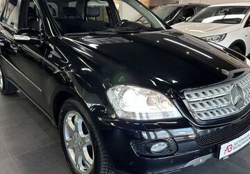 Mercedes-Benz ML 320 225.000 km 5.850 &euro; Oberhausen 46049
