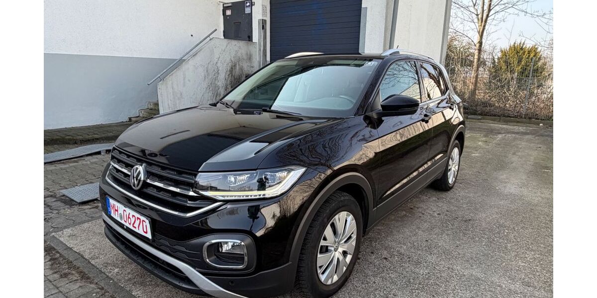 VW T-Cross 91.000 km 14.600 &euro; Mülheim an der Ruhr 45472