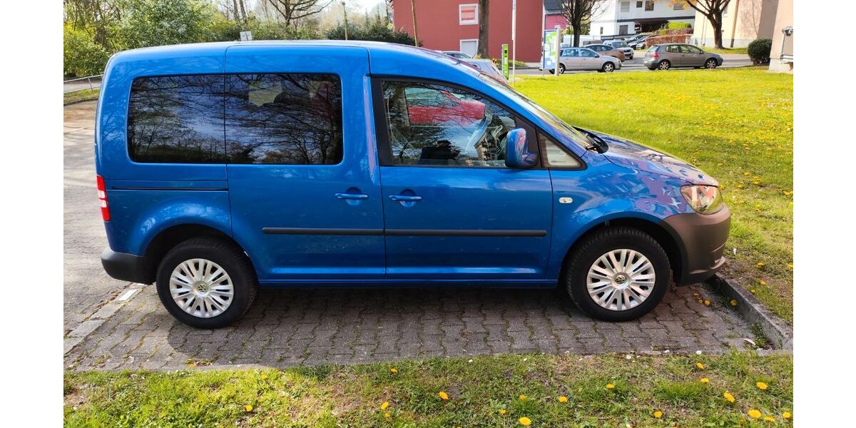 VW Caddy 204.700 km 7.650 &euro; Essen 45326