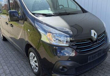 Renault Trafic 249.000 km 7.900 &euro; Wesel 46485